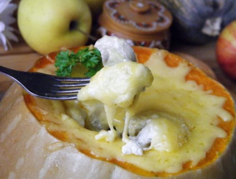 Whole Baked Pumpkin with Filling