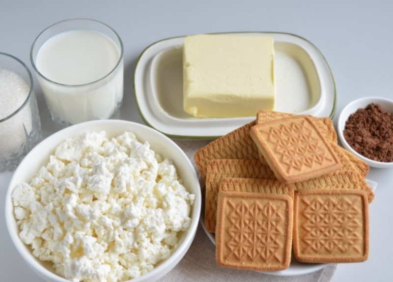 Cake without Baking from Cookies and Cottage Cheese step 1