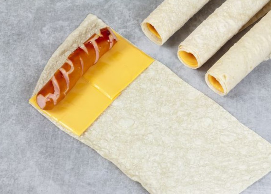 Sausages in Pita Bread with Cheese (in a Pan) step 6
