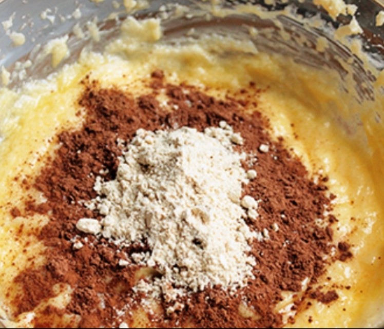 Chocolate Gingerbread Cookie step 4