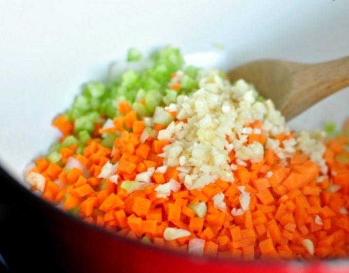 Bolognese step 1