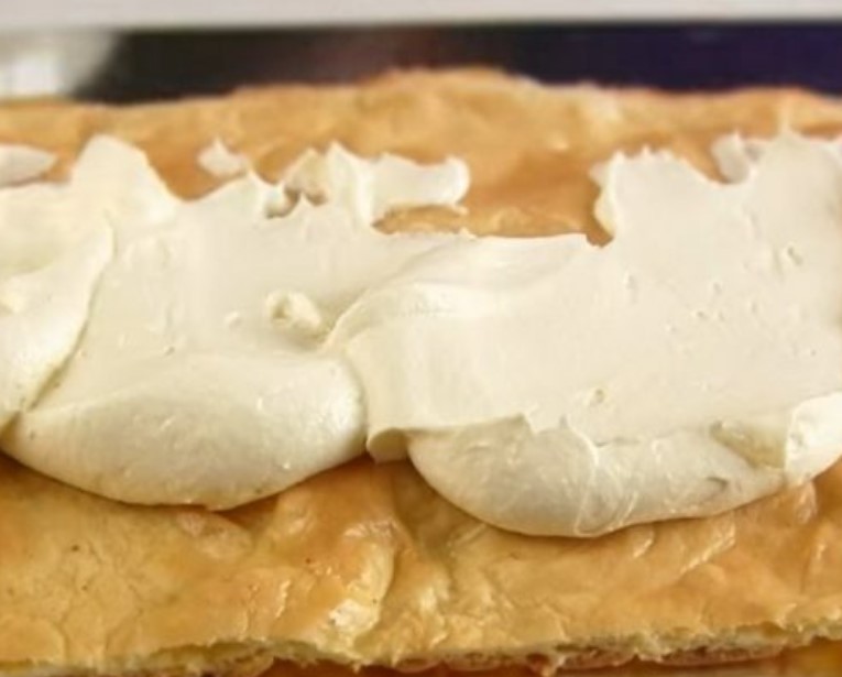 Eclair Cake (Simple Custard Cake) step 7