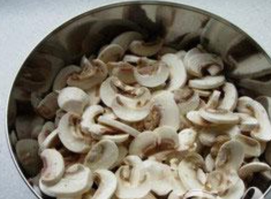 Chicken Breasts with Mushrooms step 3