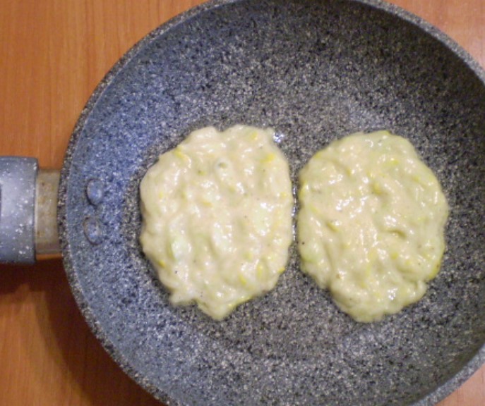 Grated Fried Zucchini step 6