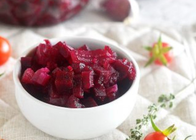 Beet and Apple Chutney