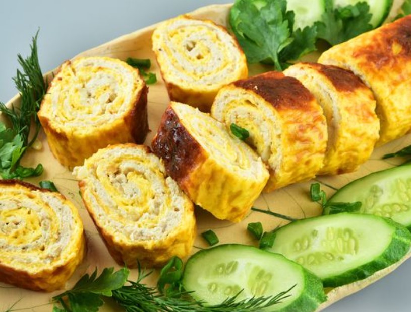Cheese Roll with Minced Chicken