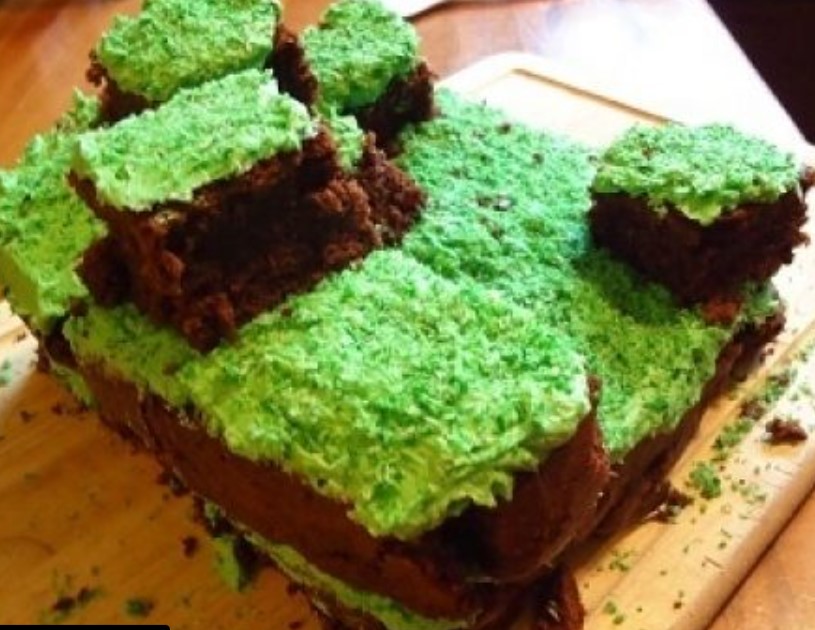 Minecraft Cake