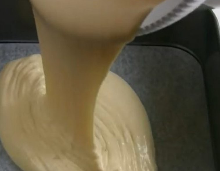 Banana Cake “Crumb” step 3