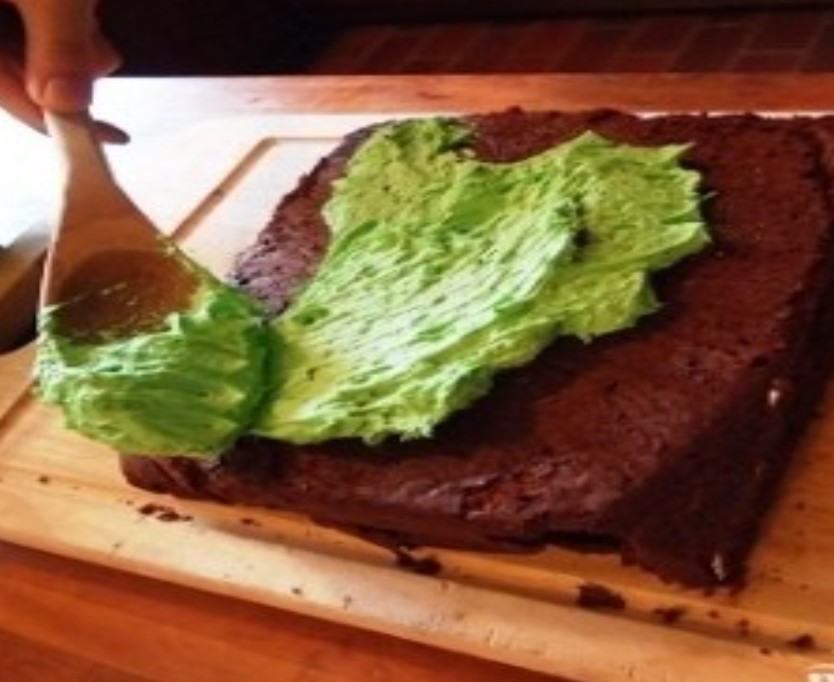 Minecraft Cake step 8