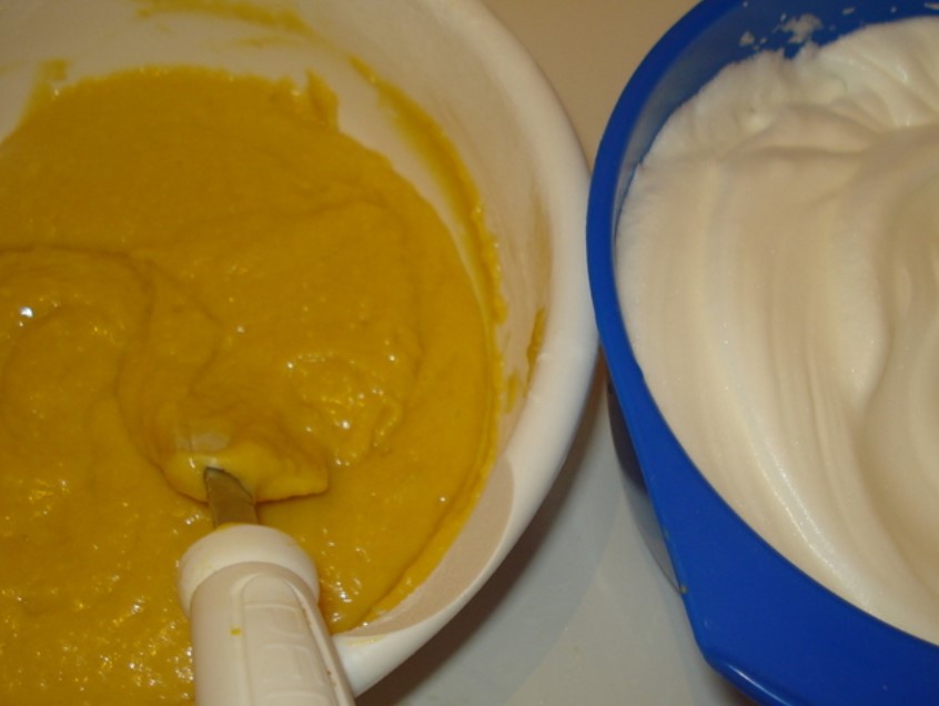 Cake “Yellow” step 1