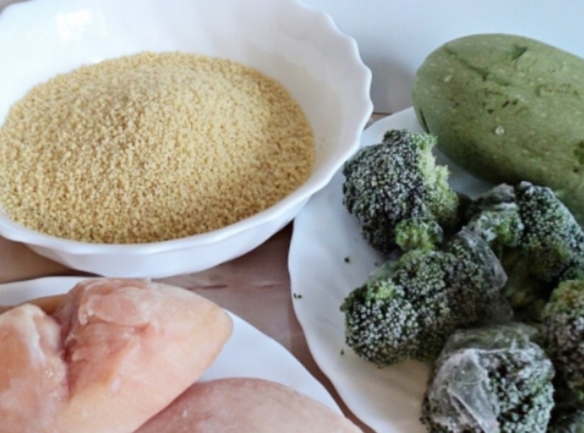 Couscous with Chicken in a Slow Cooker step 1