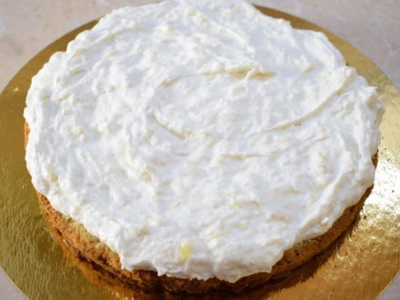 Banana Cake with Sour Cream step 7