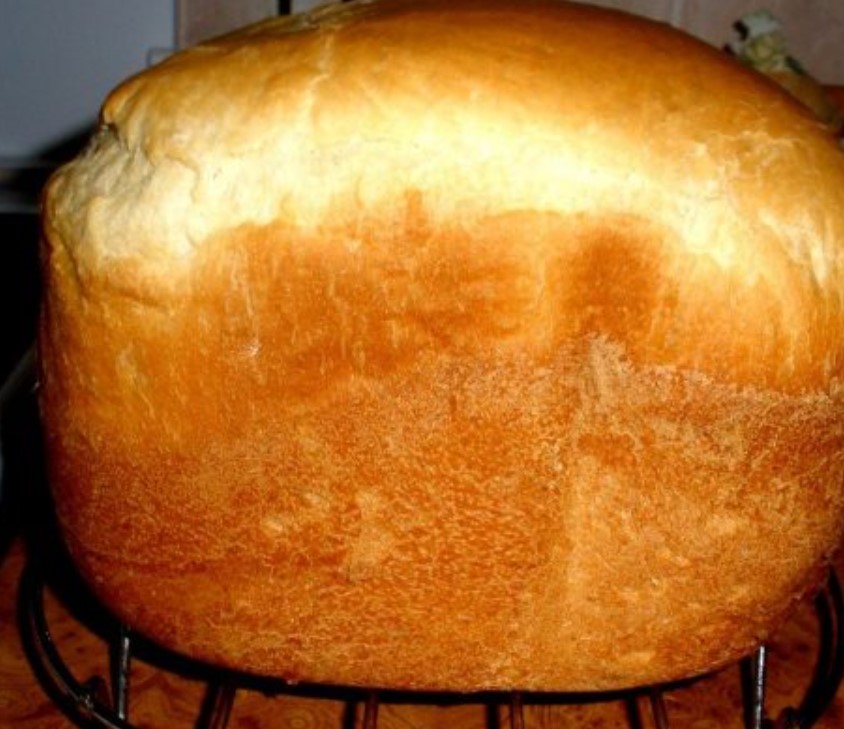 Delicious white Bread in a Bread Maker