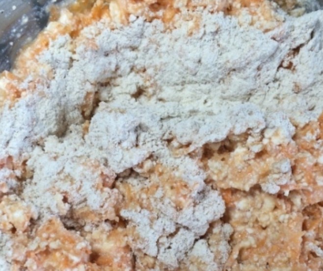 Carrot and Curd Pie step 5