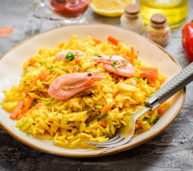Rice with Curry and Shrimps