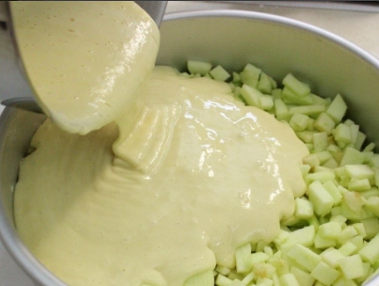 Airy Apple Pie step 4