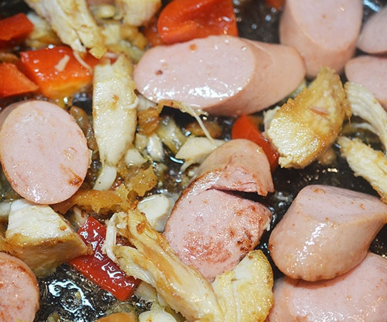 Cajun Style Pasta with Chicken and Sausages step 5
