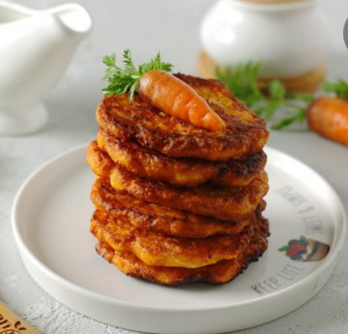 Carrot Pancakes with Cottage Cheese