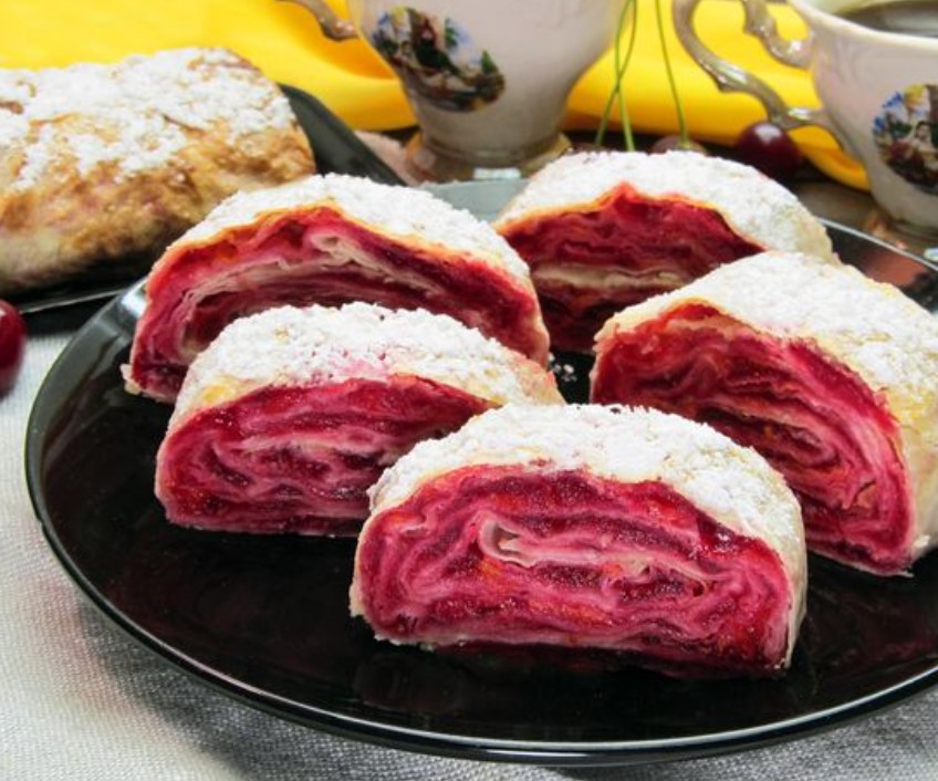 Lavash Roll with Cherries (in the Oven)