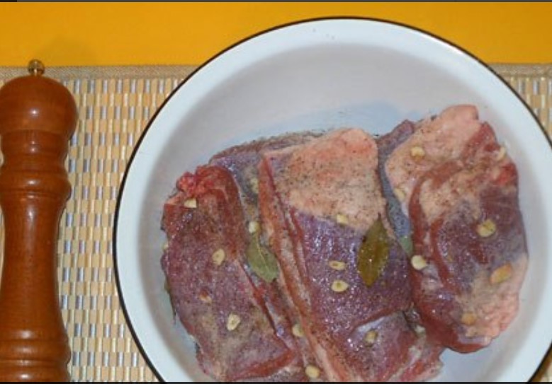 Pork Corned Beef in Brine step 2