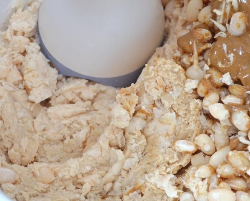 Bean Hummus step 2