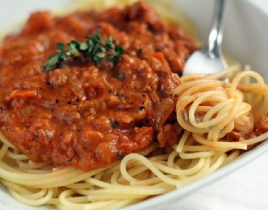 Pasta with Bolognese Sauce