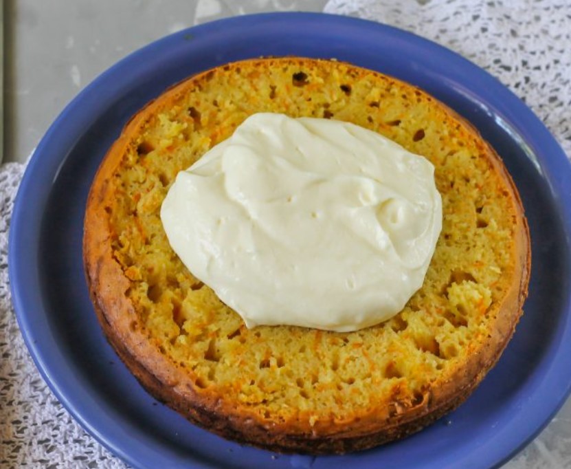 The Most Delicious Carrot Cake step 9