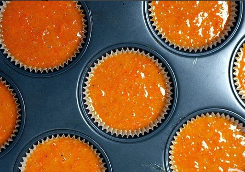 Carrot Muffins with Creamy Glaze step 3