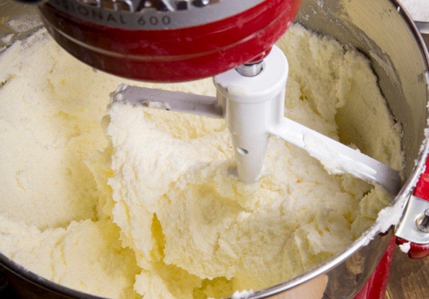 White Chocolate Cake step 1