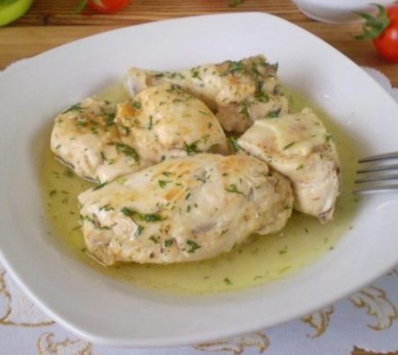Chicken Stewed in Pieces