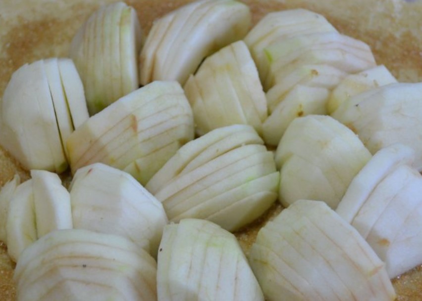 Breton Apple Pie step 8