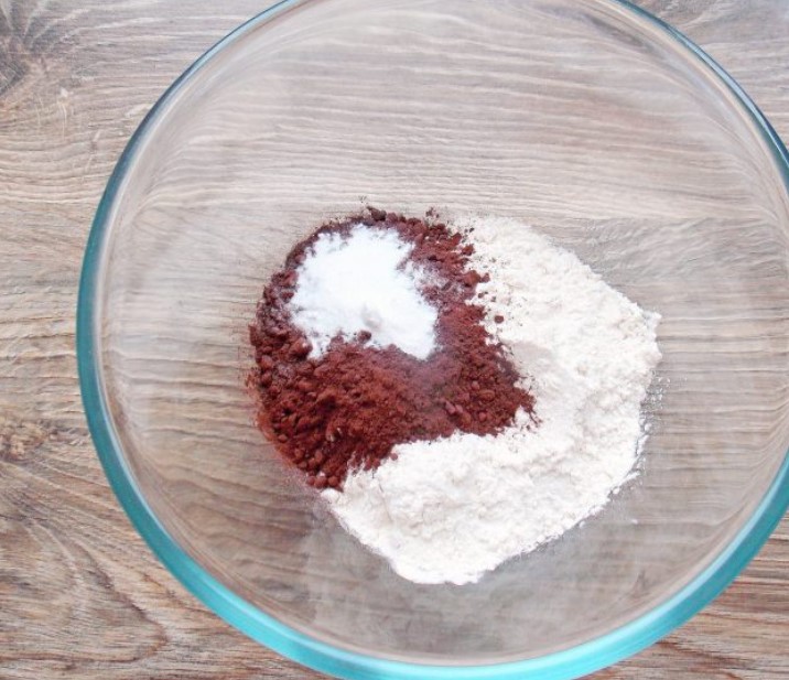 Coconut Cake “Bounty” step 2