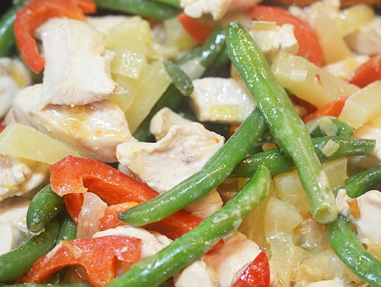 Thai Chicken Pineapple Curry step 9