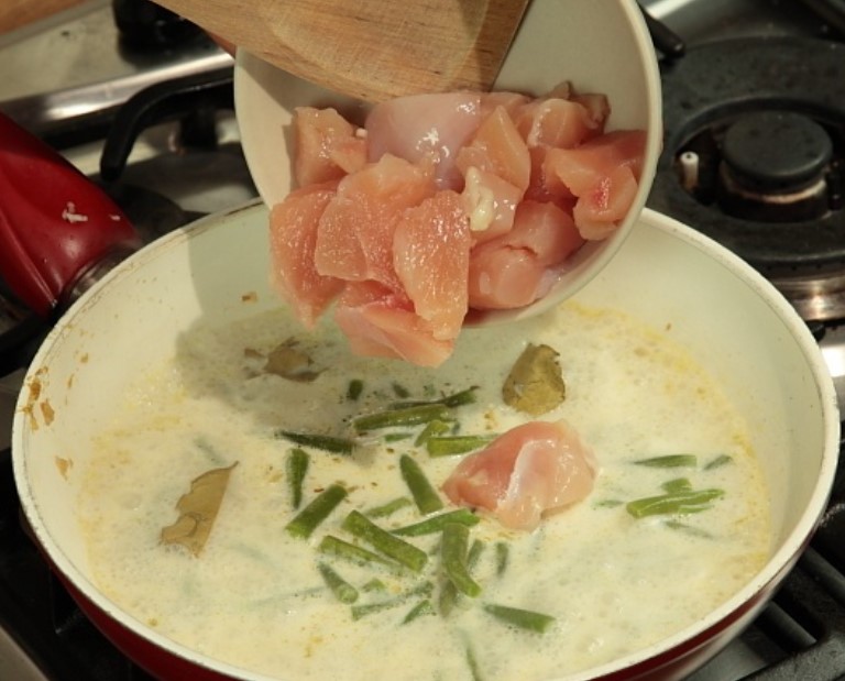 Green Chicken Curry step 3