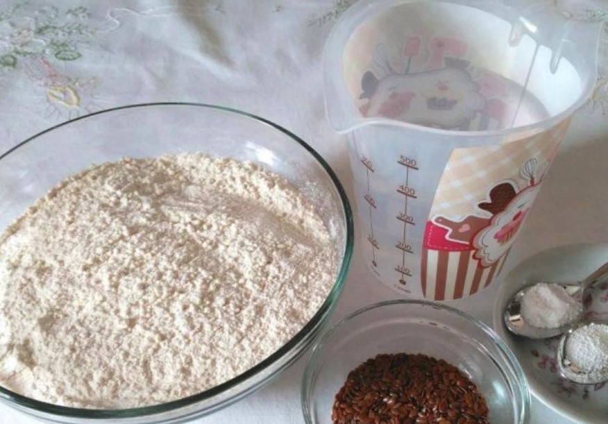 Soda Bread with Flax Seeds step 1