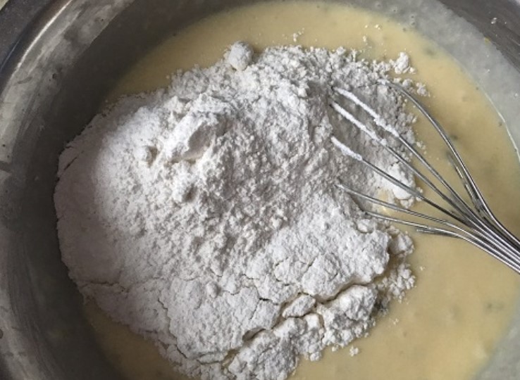 Lemon-Mint Muffins with Sour Cream step 4