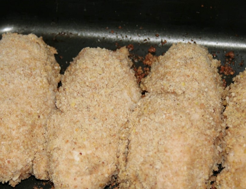 Chicken Breasts in Peanuts step 3