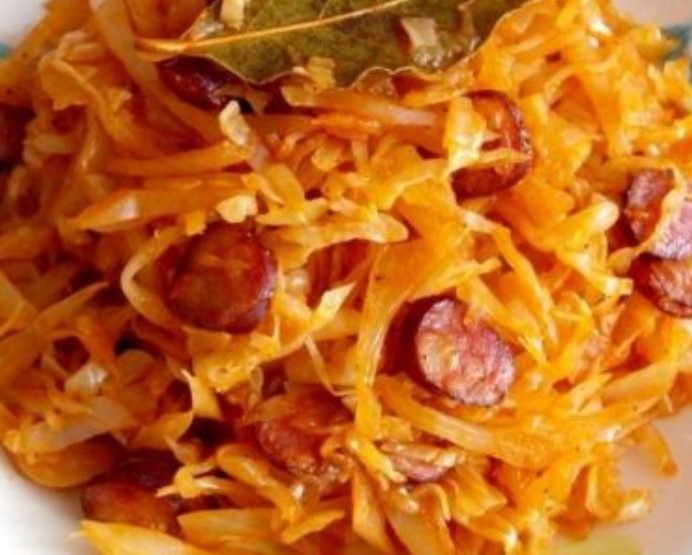 Stewed Cabbage with Sausages