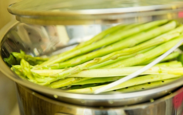 Steamed Asparagus step 2