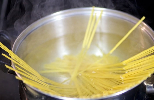 Pasta with Asparagus and Parmesan step 2