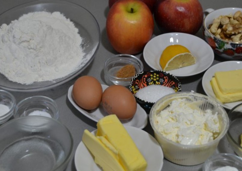 Swiss Apple Pie step 1