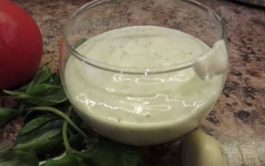 Aioli with Basil