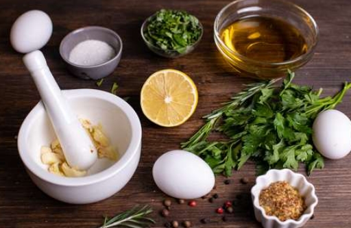 Aioli Mayonnaise with Herbs step 2