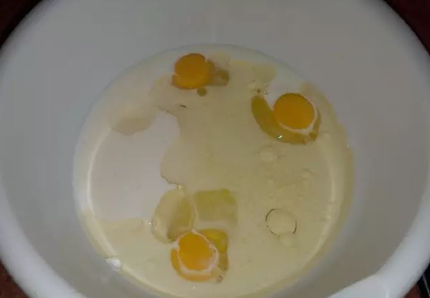 Airy French Pie with Custard step 5