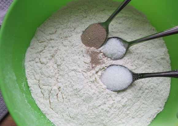 Armenian Bread Matnakash step 1