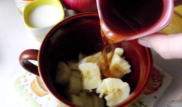 Banana Coffee Smoothie with Condensed Milk step 4