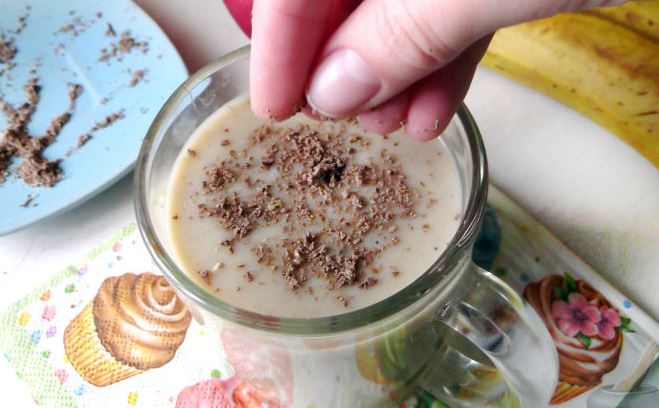 Banana Coffee Smoothie with Condensed Milk step 6