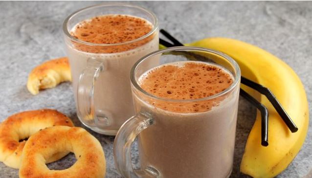 Banana Curd Smoothie with Cocoa (Sugar Free)