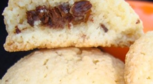 Filled Almond Cookies