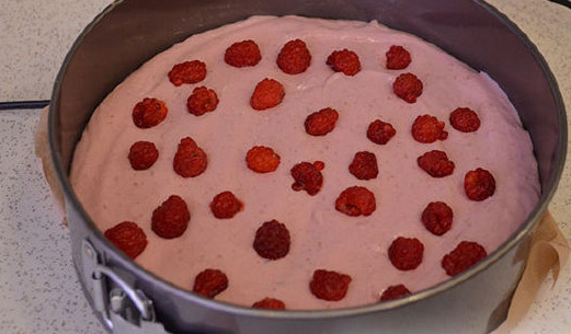 Curd and Raspberry Dessert step 5